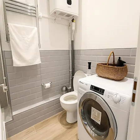 Sweet 9th Liege Opera דירה *