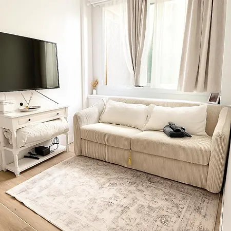 Sweet 9th Liege Opera דירה *