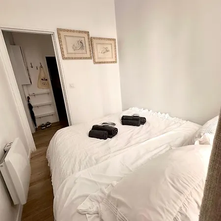 Sweet 9th Liege Opera Apartment Paris