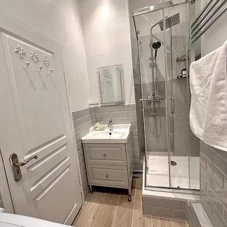 Apartment Sweet 9th Liege Opera Paris